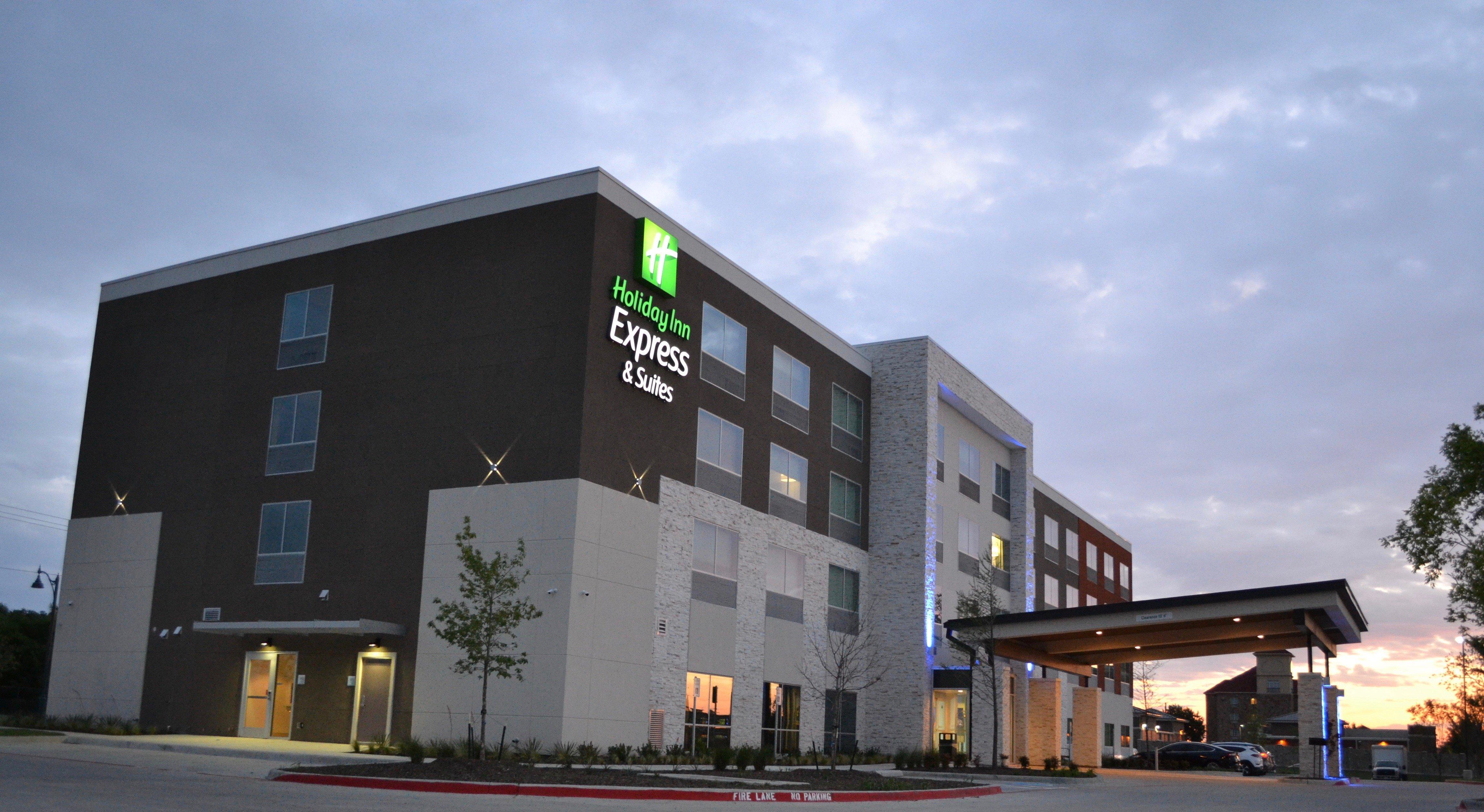 Holiday Inn Express & Suites Mckinney - Frisco East By Ihg Ngoại thất bức ảnh