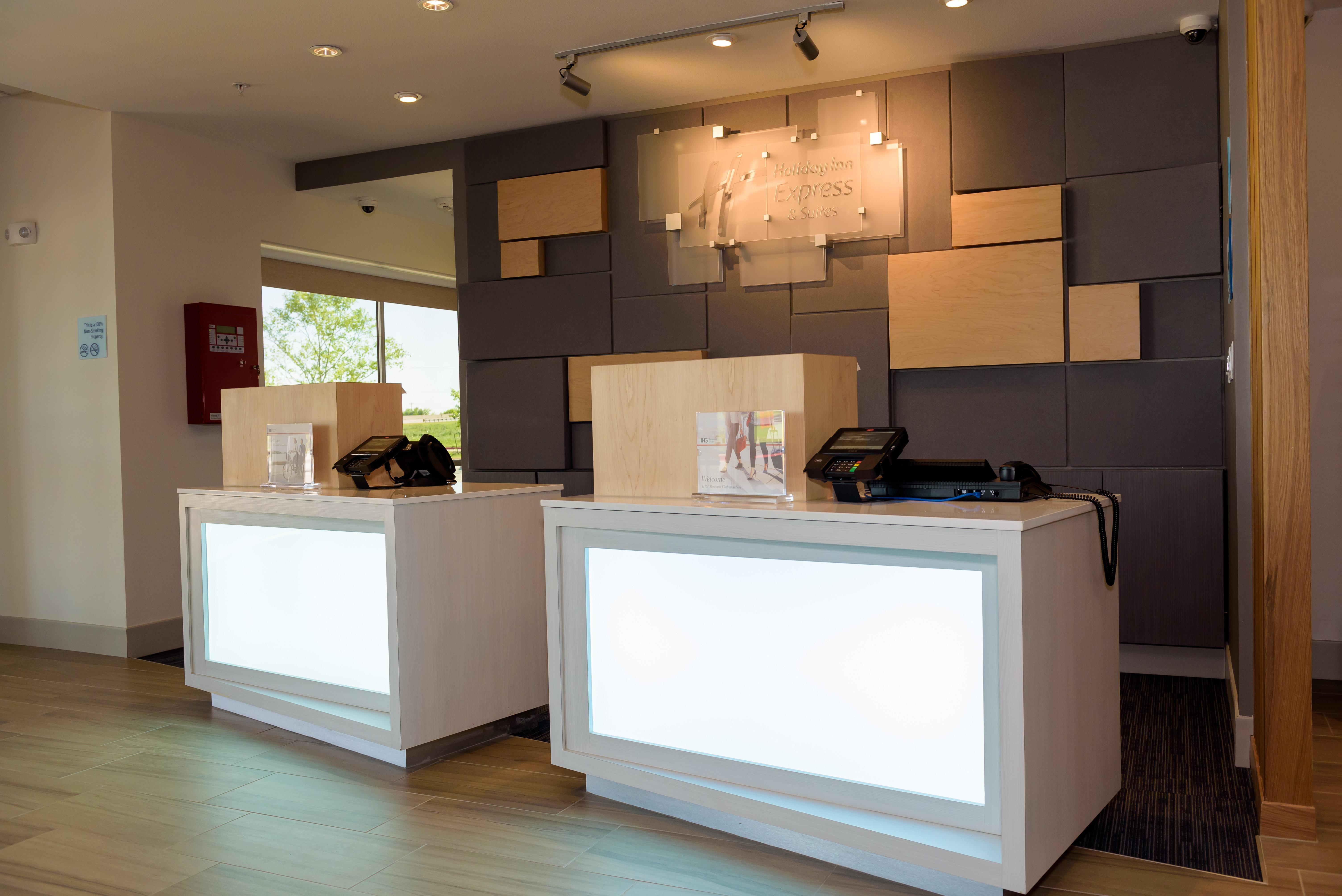 Holiday Inn Express & Suites Mckinney - Frisco East By Ihg Ngoại thất bức ảnh