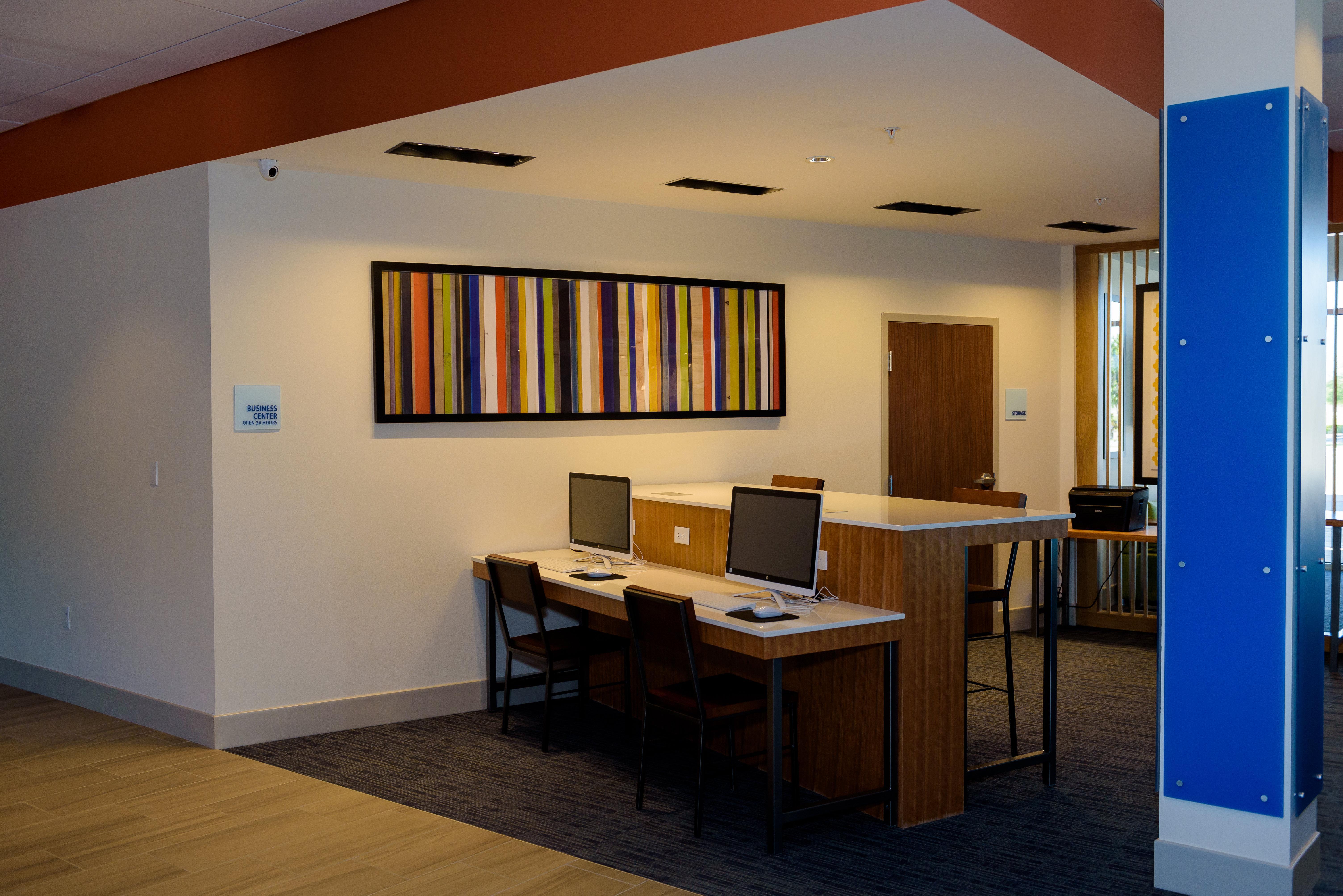 Holiday Inn Express & Suites Mckinney - Frisco East By Ihg Ngoại thất bức ảnh