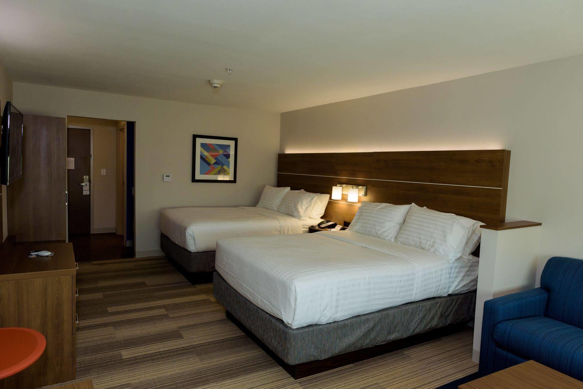 Holiday Inn Express & Suites Mckinney - Frisco East By Ihg Ngoại thất bức ảnh